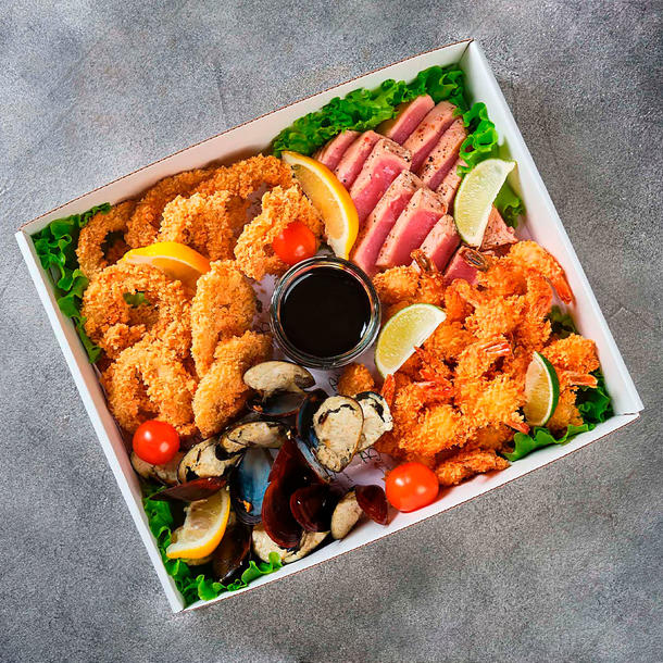 Breeze Коллекция морепродуктов на 2-3 персоны Breeze Коллекция морепродуктов на 2-3 персоны