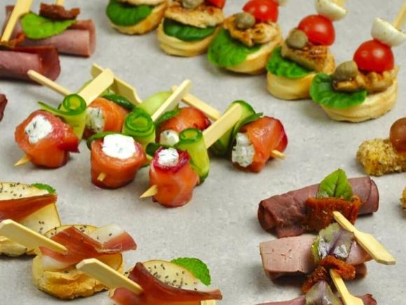 Заказать Канапе-сет на 20 персон в Санкт-Петербурге